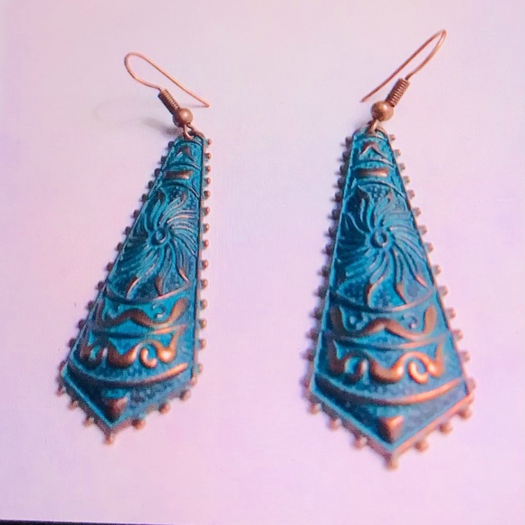 Stunning Turquoise Brass Earrings - Picture 1 of 1